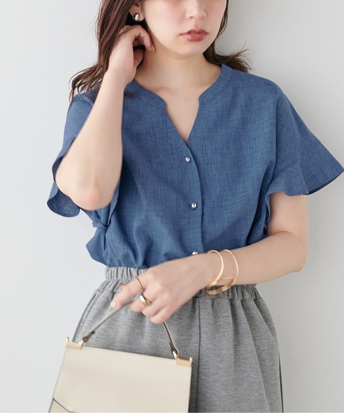 natural couture(ナチュラルクチュール)の「麻調合繊フリル袖ブラウス(シャツ/ブラウス・レディース・ブルー/ブラック/サックスブルー/ライトベージュ/ピンク・FREE)」の4枚目の写真