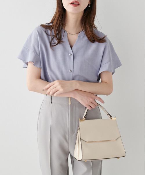 natural couture(ナチュラルクチュール)の「麻調合繊フリル袖ブラウス(シャツ/ブラウス・レディース・ブルー/ブラック/サックスブルー/ライトベージュ/ピンク・FREE)」の17枚目の写真
