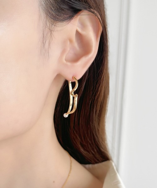 sowang（ソワン）の「ワイヤーハートデザインパールピアス-wire heart design pearl pierce-（ピアス（両耳用）・レディース・ゴールド/シルバー・FREE）」の6枚目の写真