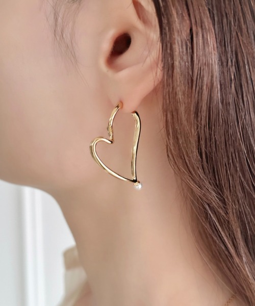 sowang（ソワン）の「ワイヤーハートデザインパールピアス-wire heart design pearl pierce-（ピアス（両耳用）・レディース・ゴールド/シルバー・FREE）」の9枚目の写真