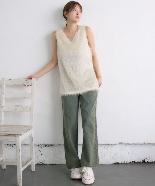 RETRO GIRL（レトロガール）の「フェザーベスト（ベスト・レディース・ブラック/ナチュラル・FREE）」の12枚目の写真