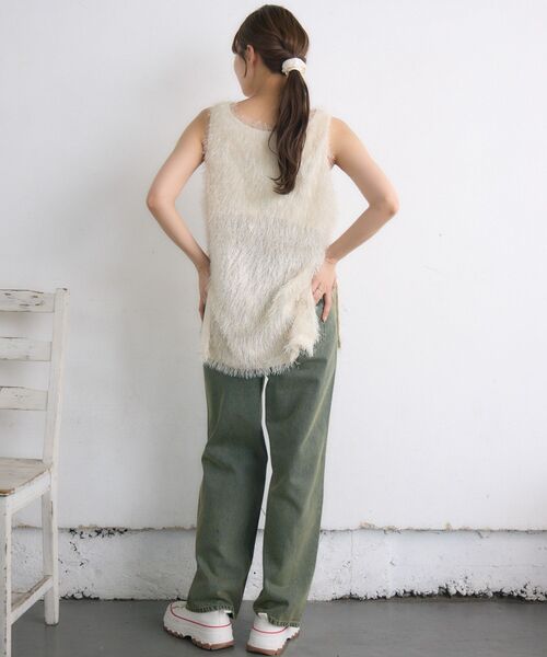 RETRO GIRL（レトロガール）の「フェザーベスト（ベスト・レディース・ブラック/ナチュラル・FREE）」の14枚目の写真