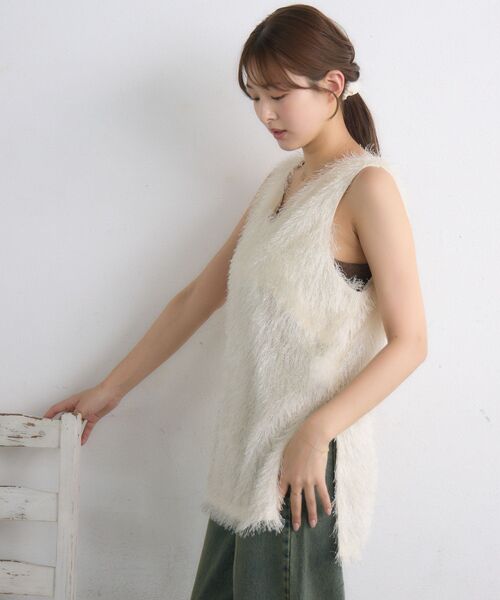 RETRO GIRL（レトロガール）の「フェザーベスト（ベスト・レディース・ブラック/ナチュラル・FREE）」の16枚目の写真