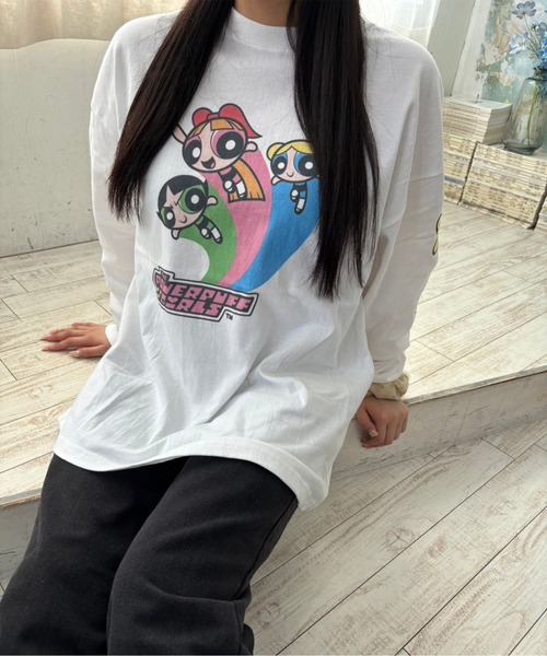 ALWAYS GOOD TIME（オルウェイズグッドタイム）の「【THE POWERPUFF GIRLS/パワーパフガールズ】プリントロングスリーブＴシャツ（Tシャツ/カットソー・レディース・ホワイト系3/ブラック系2/ホワイト系1/ホワイト系2/ブラック系1/ブラック系3/ブラック系4/ホワイト系4・M）」の3枚目の写真