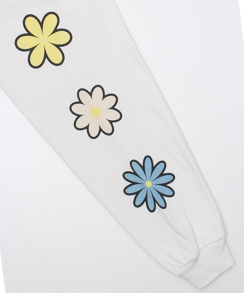 ALWAYS GOOD TIME（オルウェイズグッドタイム）の「【THE POWERPUFF GIRLS/パワーパフガールズ】プリントロングスリーブＴシャツ（Tシャツ/カットソー・レディース・ホワイト系3/ブラック系2/ホワイト系1/ホワイト系2/ブラック系1/ブラック系3/ブラック系4/ホワイト系4・M）」の20枚目の写真