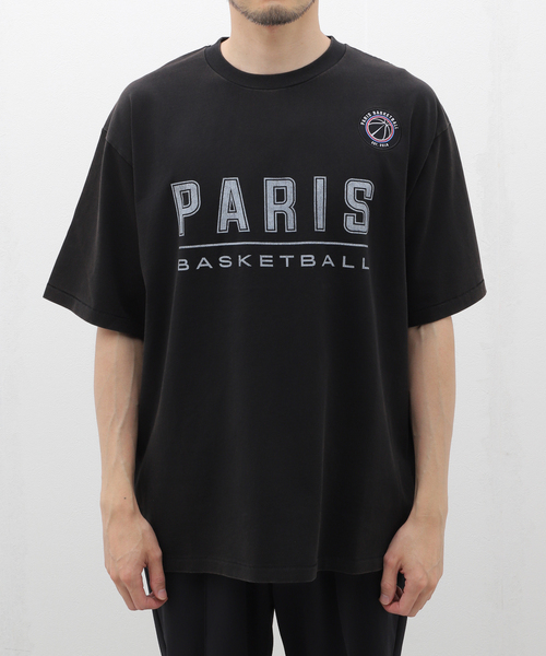 EDIFICE（エディフィス）の「PARIS BASKETBALL(パリ バスケットボール) 別注 ヴィンテージ カレッジロゴ Tシャツ（Tシャツ/カットソー・メンズ・ホワイト/ブラック/グレー・LARGE/MEDIUM）」の10枚目の写真