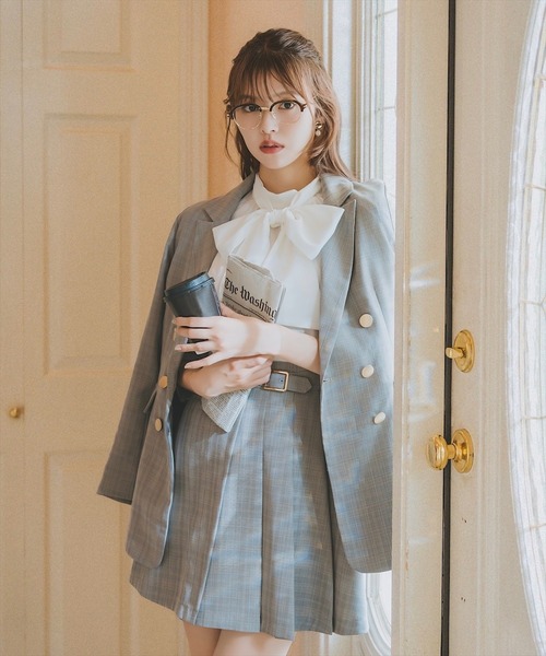 SWINGLE（スウィングル）の「AUTUMNタックスリーブボウタイブラウス（シャツ/ブラウス・レディース・ブラック/オフホワイト/クリーム・FREE）」の5枚目の写真