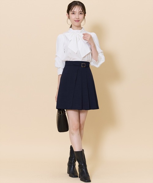 SWINGLE（スウィングル）の「AUTUMNタックスリーブボウタイブラウス（シャツ/ブラウス・レディース・ブラック/オフホワイト/クリーム・FREE）」の7枚目の写真