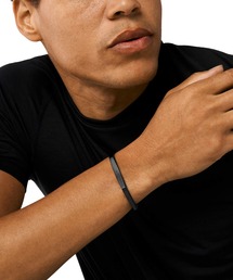 ARMANI EXCHANGE（アルマーニエクスチェンジ）の「アルマーニ・エクスチェンジ アクセサリー メンズ ブレスレット シルバー AXG0139001（ブレスレット）」