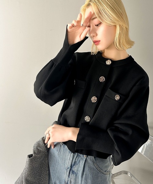 classicalelf（クラシカルエルフ）の「洗練された大人エレガンス。軽量短丈袖スリットボタンニットカーディガン（カーディガン/ボレロ・レディース・ブラック/グレイッシュベージュ/アイボリー/ブラウン・LARGE/MEDIUM/SMALL/X-LARGE）」の14枚目の写真