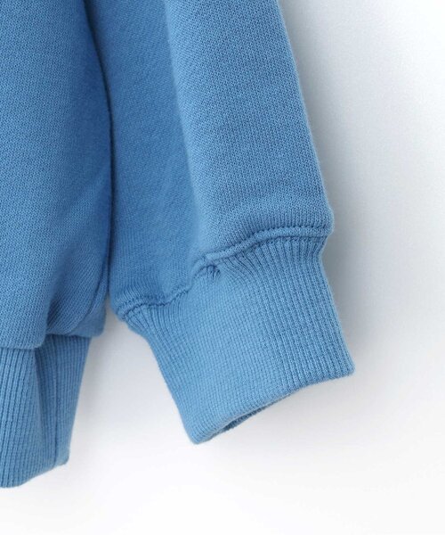 p.premier（ピードットプルミエ）の「イロチ買いしたいオーバーサイズロゴトレーナー（スウェット・キッズ・チャコール/ブラウン/ピンク/ブルー/オフホワイト・80/90/100/110/120/130/140）」の19枚目の写真