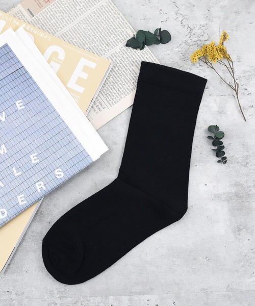 styiro（スタイロ）の「【ZOZO限定35色展開】春夏秋冬選べるカラーソックス（ソックス/靴下・レディース・ホワイト系3/ブラウン系3/グリーン系1/グリーン系3/ブルー系2/ブルー系4/パープル系2/イエロー系2/ホワイト系1/ホワイト系2/ブラック/ブラウン系1/ブラウン系2/パープル系3/パープル系4/パープル系5/モカ/ベージュ/グリーン系4/グリーン系5/ブルー系1/イエロー系1/ピンク系1/ピンク系2/ピンク系3/ピンク系4/オレンジ/ダークブラウン/グリーン系2/ブルー系3/ブルー系5/パープル系1/イエロー系3/ピンク系5/イエロー系4・FREE）」の5枚目の写真