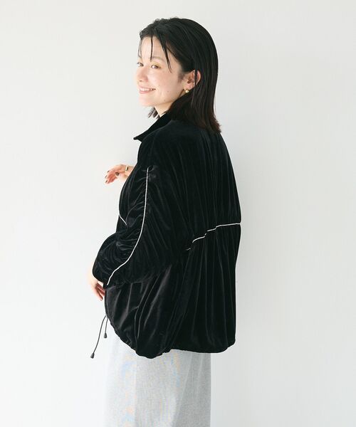 CRAFT STANDARD BOUTIQUE(クラフトスタンダードブティック)の「ベロアパイピングデザインジャケット(その他アウター・レディース・ブラック/グレー・FREE)」の7枚目の写真