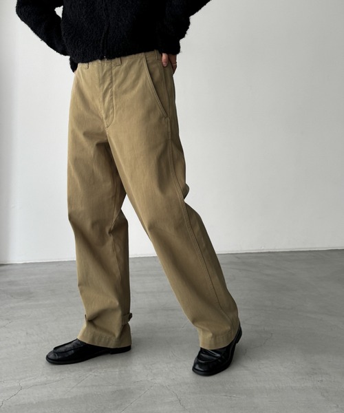 CANAL JEAN(キャナルジーン)の「choice_cnl 裾ボタンチノパンツ(チノパンツ・レディース・ベージュ・SMALL/MEDIUM/LARGE/X-LARGE)」の2枚目の写真