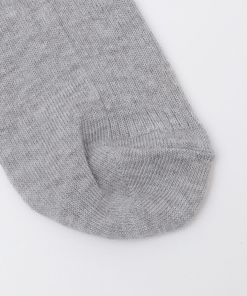 SHIPS（シップス）の「【WEB限定】SHIPS:〈抗菌・防臭〉ワンポイントロゴ ビジネスカジュアル ソックス（3足セット）（ソックス/靴下・メンズ・その他1/ライトグレー/ブラック/チャコールグレー・ONE SIZE）」の7枚目の写真