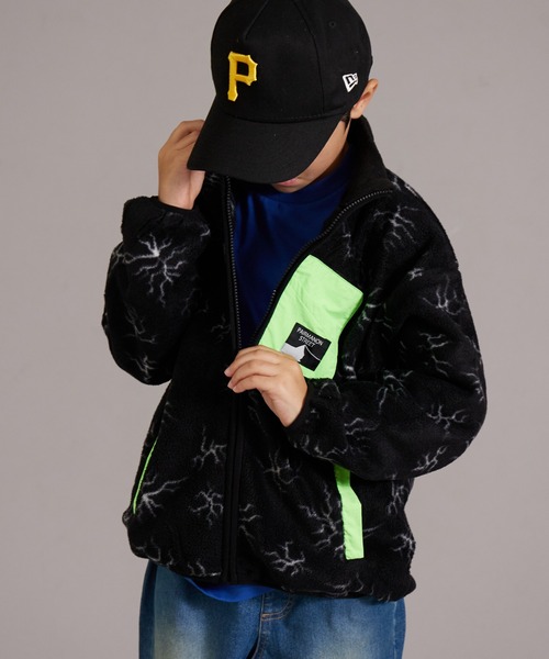 PAIRMANON STREET(ペアマノンストリート)の「【PAIRMANON STREET】アソート マイクロフリース 総柄 クレイジー 配色 ジャケット(その他アウター・キッズ・ライトグリーン/ベージュ系その他/グリーン系その他/カーキ/ブラック/グレイッシュベージュ/ブラック系その他・90/120/150/100/140/110/130/160)」の2枚目の写真