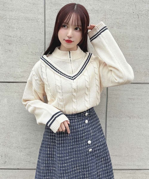 F i.n.t(フィント)の「レイヤード風ハーフジップケーブルニットプルオーバー/fint(ニット/セーター・レディース・グリーン/ベージュ/アイボリー・FREE)」の1枚目の写真