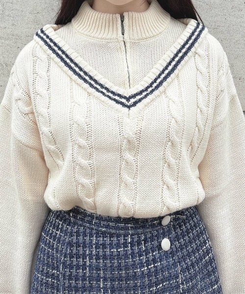 F i.n.t(フィント)の「レイヤード風ハーフジップケーブルニットプルオーバー/fint(ニット/セーター・レディース・グリーン/ベージュ/アイボリー・FREE)」の7枚目の写真