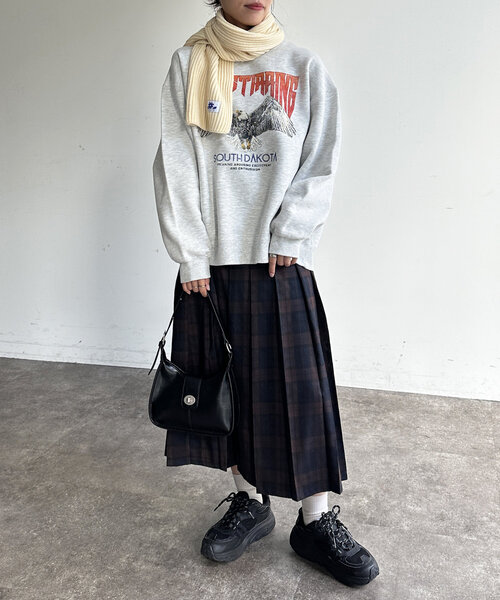 CPCM（シーピーシーエム）の「パウダー加工裏起毛スウェット（Tシャツ/カットソー・メンズ・グレー系その他2/ブラック系その他2/グレー系その他/ブラック/グレー/ブラック系その他・MEDIUM/LARGE）」の17枚目の写真