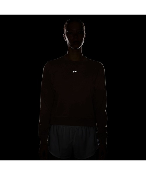 NIKE（ナイキ）の「ナイキ NIKE ナイキ  ワン DF LBR L/S クルー（スウェット・レディース・ブラック/ブラウン/スモークピンク・S/M/L/XL）」の11枚目の写真