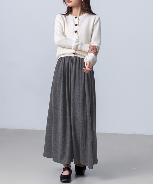 DAY CLOSET(デイ クローゼット)の「【ウエスト全周ゴム】スウェットライク フレア スムース ニット スカート レディース(スカート・レディース・ブラック/ベージュ/グレー・M/S/L)」の10枚目の写真