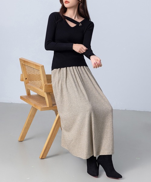 DAY CLOSET(デイ クローゼット)の「【ウエスト全周ゴム】スウェットライク フレア スムース ニット スカート レディース(スカート・レディース・ブラック/ベージュ/グレー・M/S/L)」の19枚目の写真