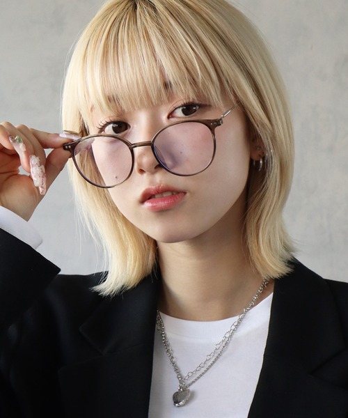 BARELY BLUE（ベアリーブルー）の「【 BARELY BLUE / ベアリーブルー 】 クリア レンズ 伊達メガネ（メガネ・レディース・ブラック/シルバー/クリア/ブラウン・FREE）」の3枚目の写真