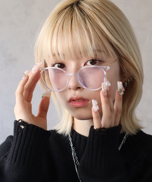 BARELY BLUE（ベアリーブルー）の「【 BARELY BLUE / ベアリーブルー 】 クリア レンズ 伊達メガネ（メガネ・レディース・ブラック/シルバー/クリア/ブラウン・FREE）」の7枚目の写真