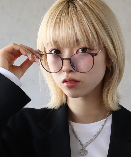 BARELY BLUE（ベアリーブルー）の「【 BARELY BLUE / ベアリーブルー 】 クリア レンズ 伊達メガネ（メガネ・レディース・ブラック/シルバー/クリア/ブラウン・FREE）」の12枚目の写真