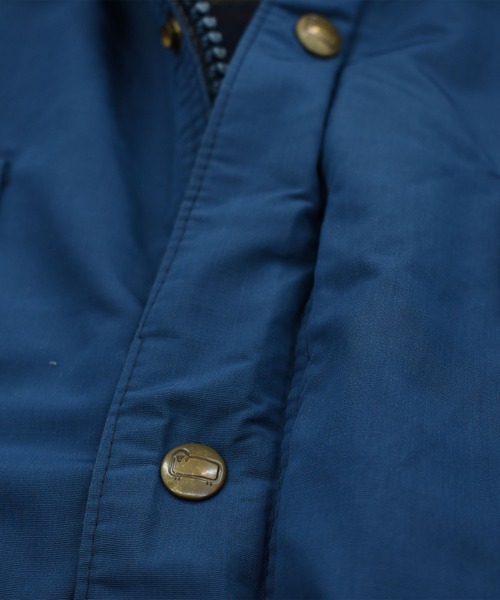 WOOLRICH(ウールリッチ)の「【ヴィンテージ古着】70-80’s Woolrich マウンテンジャケット USA製(マウンテンパーカー・メンズ・ブルー・X-LARGE)」の3枚目の写真