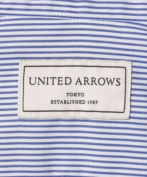 UNITED ARROWS（ユナイテッドアローズ）の「イージーケア AG キャンディストライプ セミワイドカラーシャツ -抗菌防臭-（ビジネスシャツ・メンズ・ライトブルー・38cm/39cm/40cm/41cm/42cm/43cm/37cm）」の13枚目の写真