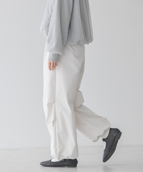 AMERICAN HOLIC(アメリカンホリック)の「パラシュートパンツ(その他パンツ・レディース・ライトカーキ/アイボリー/ライトピンク・M/S/L)」の6枚目の写真