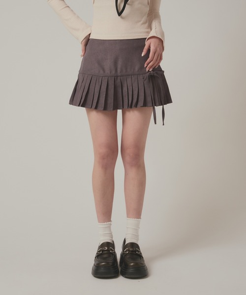 BLANK (ブランク)の「▲Waist Switching Pleats Mini Skirt/ウエスト切り替えプリーツミニスカート(スカート・レディース・グレー/ブラック・FREE)」の1枚目の写真