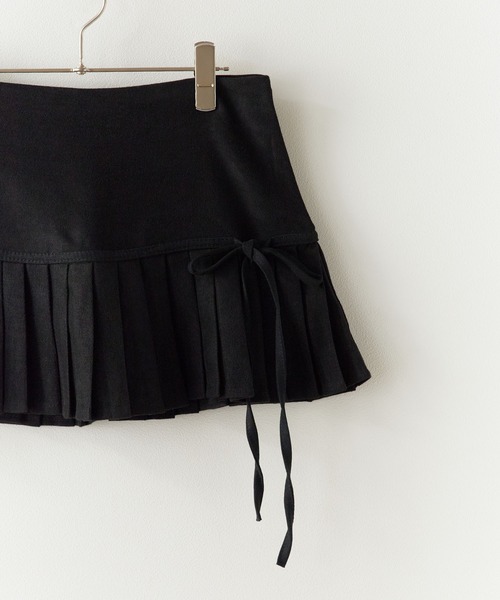 BLANK (ブランク)の「▲Waist Switching Pleats Mini Skirt/ウエスト切り替えプリーツミニスカート(スカート・レディース・グレー/ブラック・FREE)」の19枚目の写真