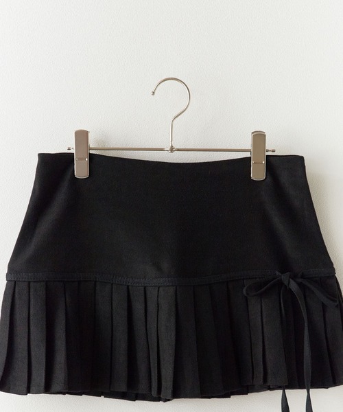 BLANK (ブランク)の「▲Waist Switching Pleats Mini Skirt/ウエスト切り替えプリーツミニスカート(スカート・レディース・グレー/ブラック・FREE)」の18枚目の写真