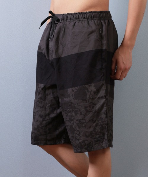 Reebok（リーボック）の「Reebok/リーボック ショーツ/水着/トランクス/ボードショーツ/サーフトランクス 425703（水着・メンズ・ブラック/オレンジ/ブルー・M/L/XL）」の2枚目の写真