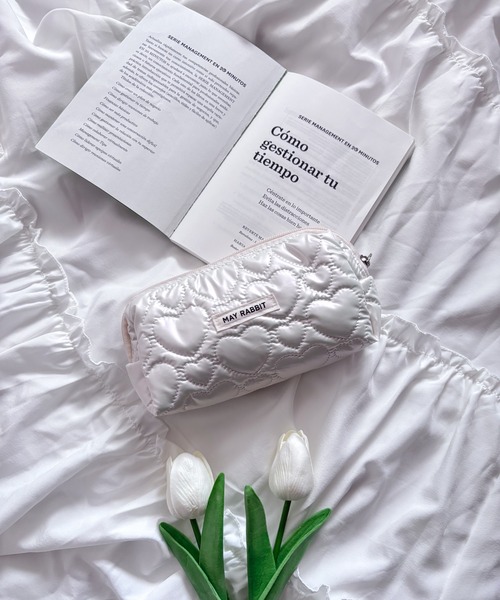 限定セール中！[美品] GG キルティング コスメティックケース 楽天市場】Melia キルティングガジェットケース (L)【スマホ