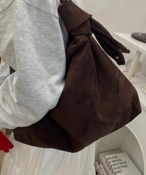 ROOPTOKYO(ループトウキョウ)の「2WAY フェイクレザーメッセンジャーバッグ / ハンドバック(ショルダーバッグ・レディース・ベージュ/ブラウン/ブラック・FREE)」の1枚目の写真