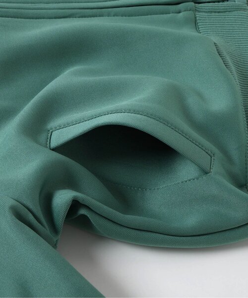 BREEZE(ブリーズ)の「【ジュニア対応】パステルトラックジャケット(ジャージ・キッズ・エメラルド/グレー/ピンク・90/100/110/120/130/140)」の9枚目の写真