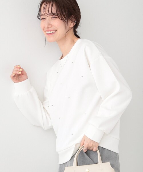 DRESKIP(ドレスキップ)の「【S-LL】もちさら ビジュー付きトップス(Tシャツ/カットソー・レディース・ライトベージュ/オフホワイト/チャコールグレー・04/03/02/01)」の1枚目の写真