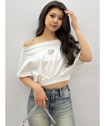 GDエンボスオフショルトップス