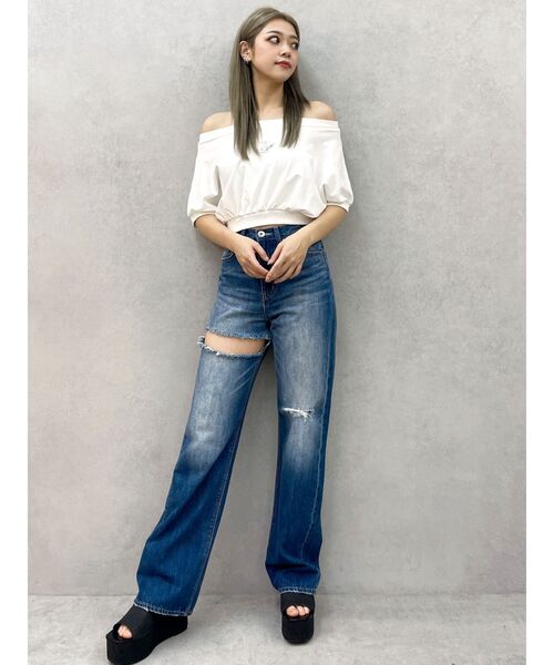 GYDA(ジェイダ)の「GDエンボスオフショルトップス(Tシャツ/カットソー・レディース・ピンク/オフホワイト/ブラック・FREE)」の7枚目の写真