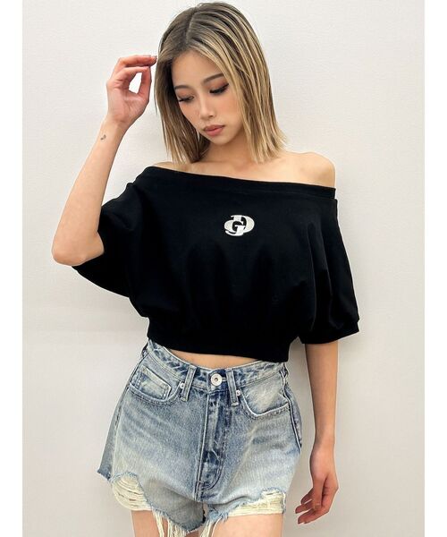 GYDA(ジェイダ)の「GDエンボスオフショルトップス(Tシャツ/カットソー・レディース・ピンク/オフホワイト/ブラック・FREE)」の17枚目の写真