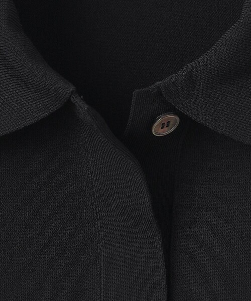 23区 L(ニジュウサンクオオキイサイズ)の「【洗える】レーヨンポリエステルストレッチ フレンチスリーブ ポロニット(ニット/セーター・レディース・ダークグリーン系/ブラック系/ベージュ系・44/46)」の17枚目の写真