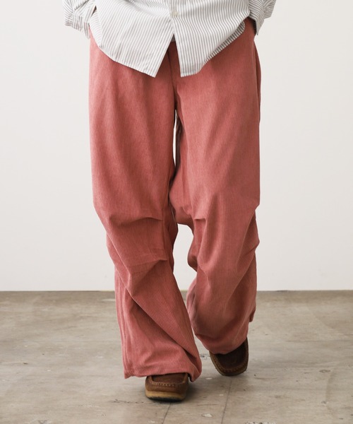 ROOPTOKYO（ループトウキョウ）の「Tuck design sweat pants /タックデザイン スウェットパンツ（その他パンツ・メンズ・ブラック/グレー/ブルー/グリーン/ピンク・M/L）」の2枚目の写真