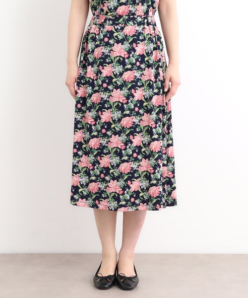 LAURA ASHLEY(ローラアシュレイ)の「【洗える/ジャージ素材/同柄アイテムあり】シャーボーン柄スカート(スカート・レディース・ネイビー系/パープル系5・38/40)」の4枚目の写真