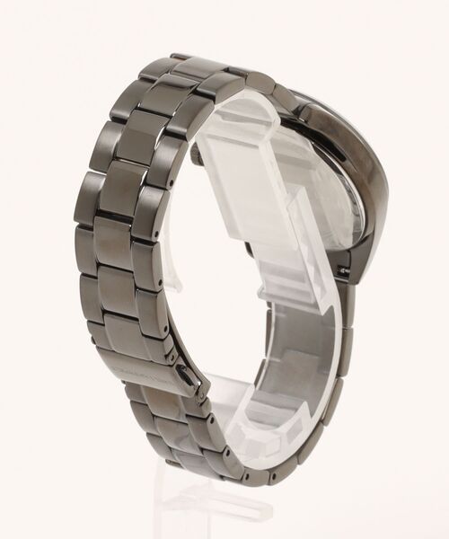 KARL LAGERFELD(カールラガーフェルド)の「「KARL LAGERFELD/カール・ラガーフェルド」ラウンド エッセンシャル - ブラック サンレイ クリスタルストーン ダイヤル ブラック ブレスレット(アナログ腕時計・レディース・ブラック・FREE)」の5枚目の写真