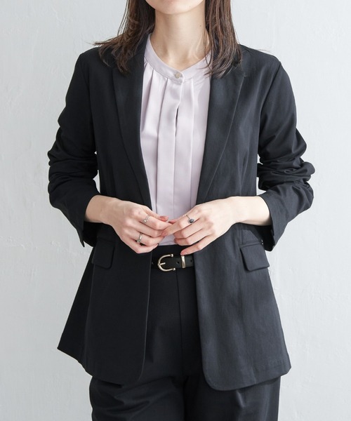 ikka（イッカ）の「【セットアップ対応】GOKU楽ワークテーラージャケット（テーラードジャケット・レディース・ネイビー/ベージュ・M/L/S）」の2枚目の写真