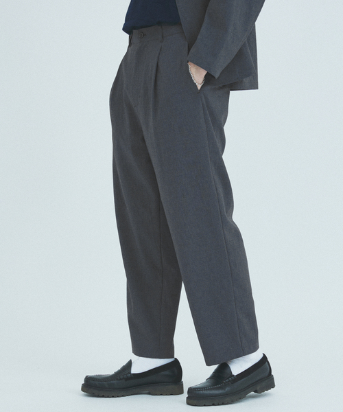 JOURNAL STANDARD（ジャーナルスタンダード）の「”吸水速乾 / 通気性” EVALET ストレッチ 1タックパンツ / セットアップ対応（スラックス・メンズ・ネイビー/ブラック系その他/チョコ・SMALL/MEDIUM/LARGE）」の7枚目の写真