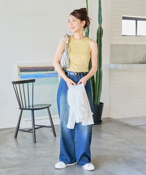 FREAK'S STORE(フリークスストア)の「限定展開 カップ付き ラメ テレコ アメスリ タンク(タンクトップ・レディース・ブルーグリーン/イエロー/ライトベージュ/ブラック/チャコールグレー/オフホワイト・フリ-)」の9枚目の写真